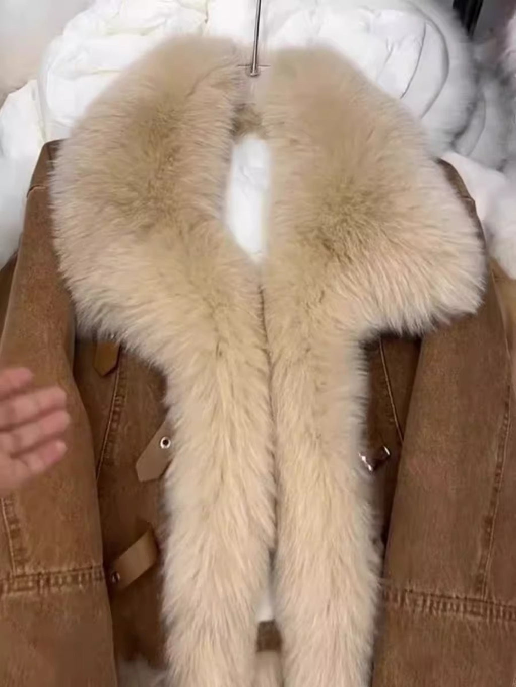 Thick Fleece Collar Designer Denim Jacket | Winter Fleece Coat, Single-Breasted Front, Machine Washable Style Outerwear