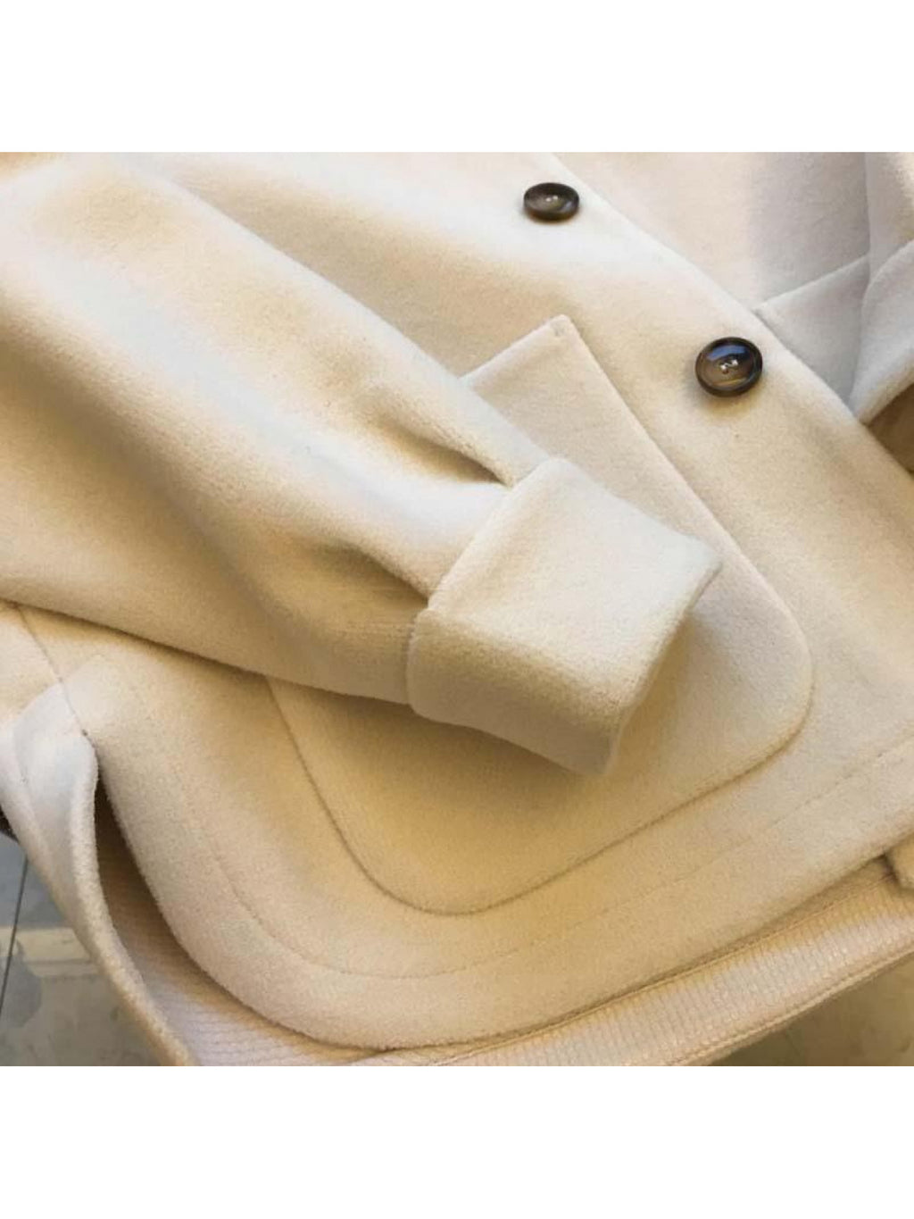 New Autumn And Winter Coat for Women, Designed with a Hood And a Faux Two-Piece Thick Top