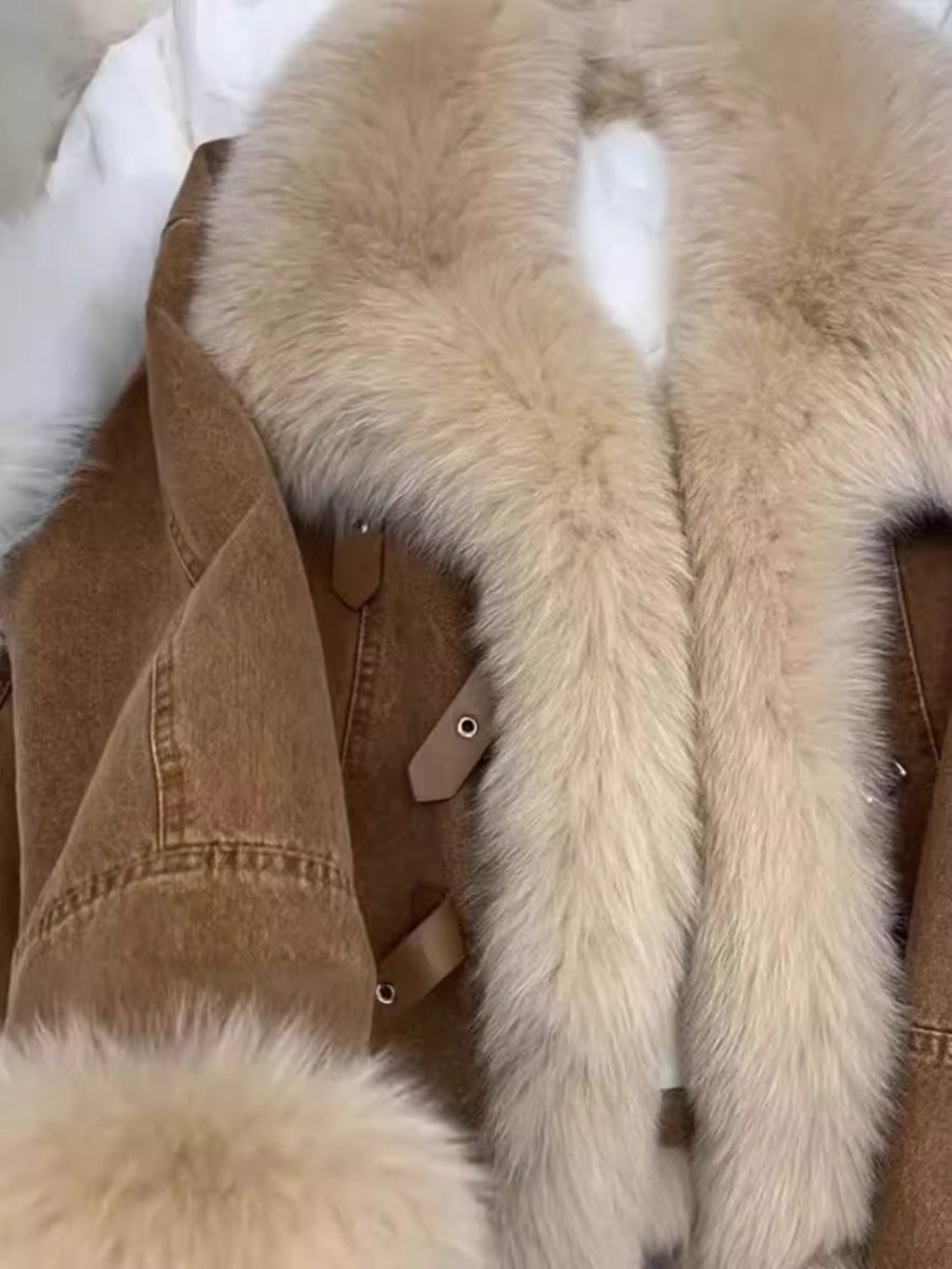 Thick Fleece Collar Designer Denim Jacket | Winter Fleece Coat, Single-Breasted Front, Machine Washable Style Outerwear