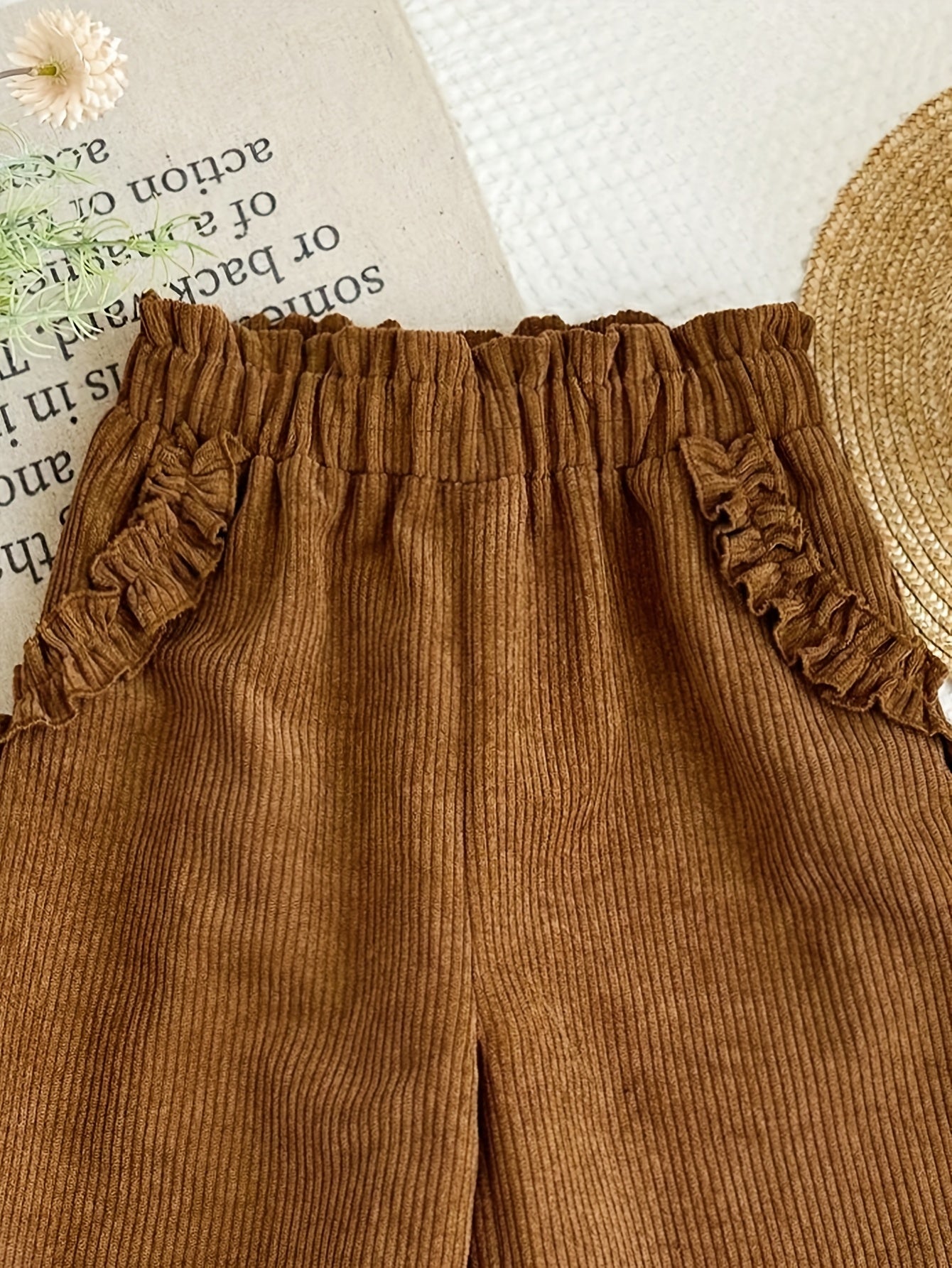 Autumn\Winter Women's Brown Corduroy Wide-Leg Pants with Cute Lace Trim, Fashionable Loose Fit Casual Trousers with Faux Pockets for Fall and Winter Outfits