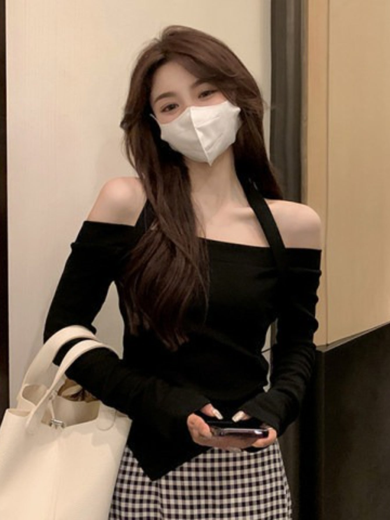 Women'S Y2K-Inspired Off-the-Shoulder Long-Sleeve T-Shirt - Ribbed Cropped Fitted Top with Contrast Color Blocking, Solid & Layered Look, Spring\Autumn Casual to Semi-Formal Wear, Versatile Everyday to Special Occasion Shirt