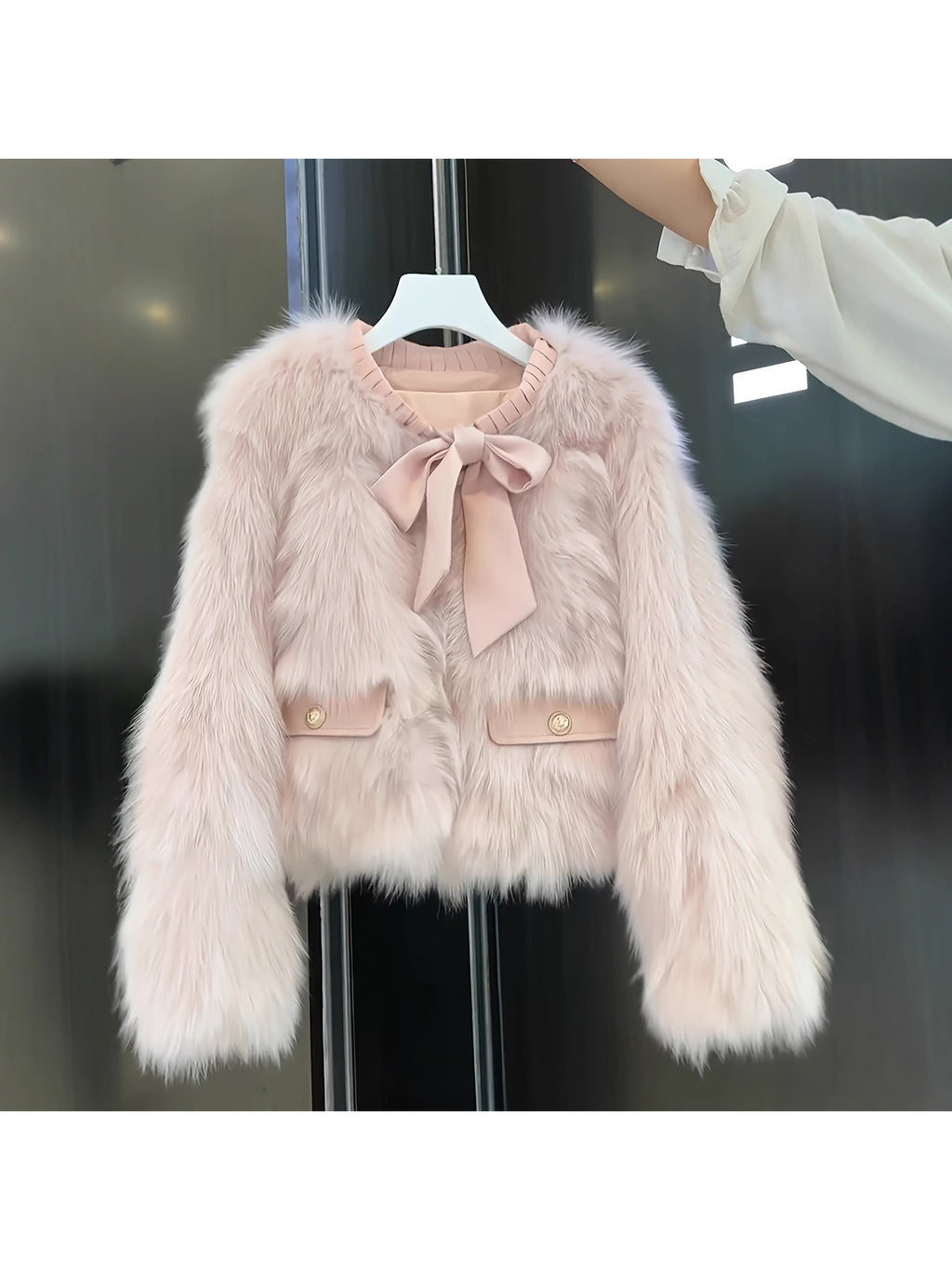 Women' Short Faux Fox Fur Shearling Jacket with Bowknot & Fringe - Winter Warm Coat Suitable for Women