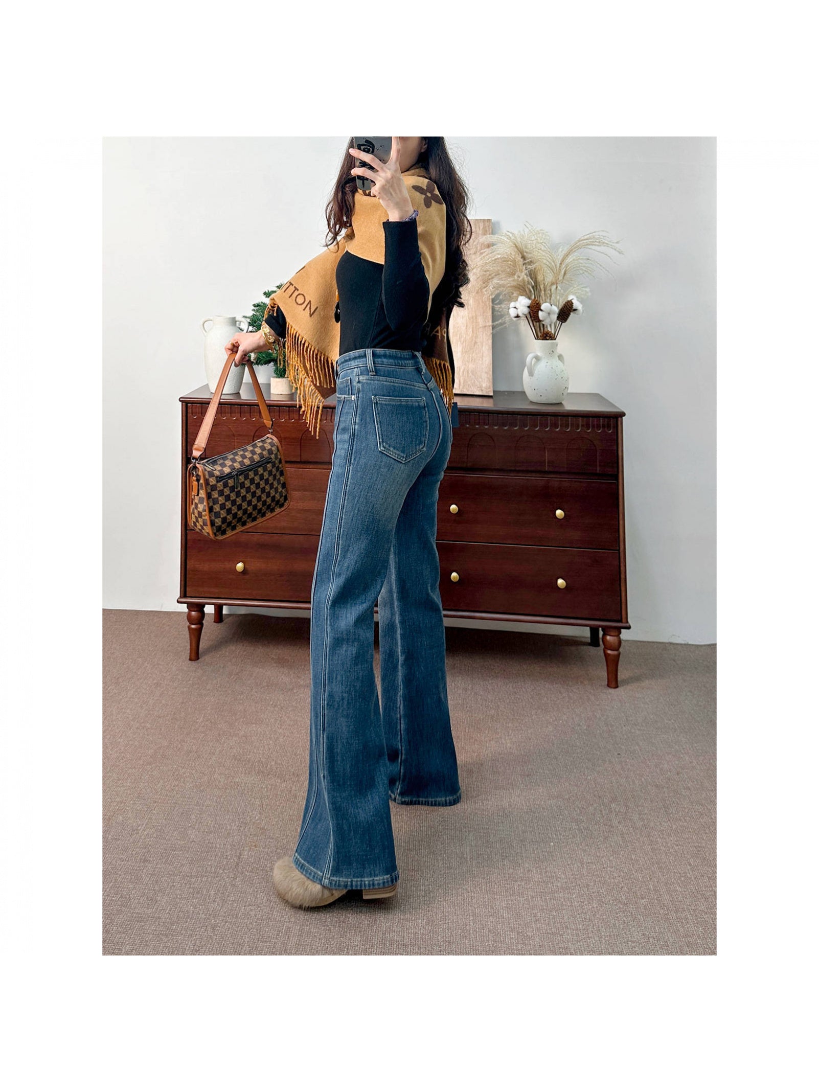 Fleece-lined High-Waisted Jeans | Elegant Solid Color, Slight Stretch, Straight Leg, All-season