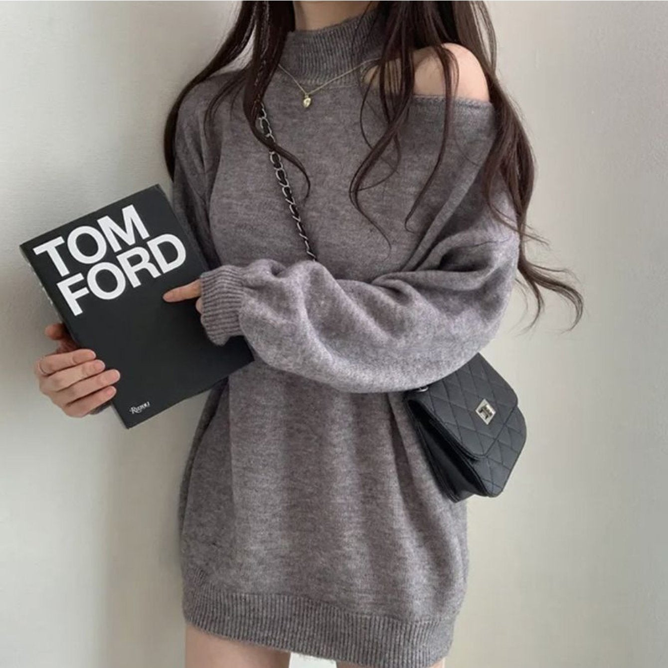 European & American Style 2026 Fall\Winter Off-Shoulder Turretneck Sweater - Hollow-Out Shoulder Design, Loose Fit Blouse, Medium-Stretch Casual Winter Sweaters for Layering