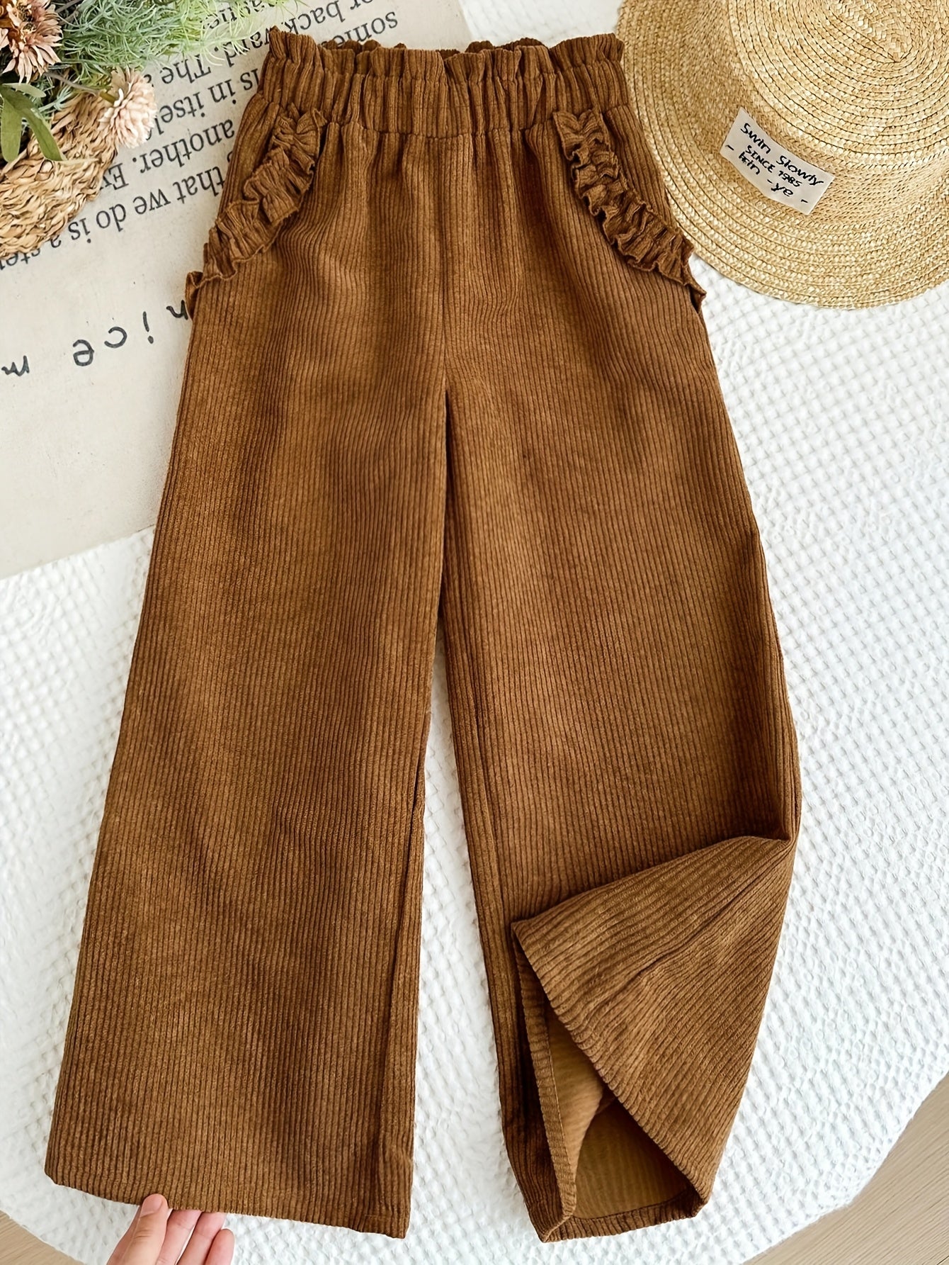 Autumn\Winter Women's Brown Corduroy Wide-Leg Pants with Cute Lace Trim, Fashionable Loose Fit Casual Trousers with Faux Pockets for Fall and Winter Outfits